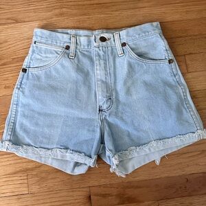 Wrangler Women’s Light Blue Denim Shorts